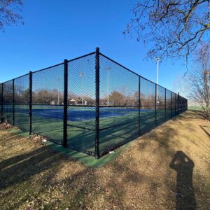 Commercial-Chain-Link-Fence.jpg